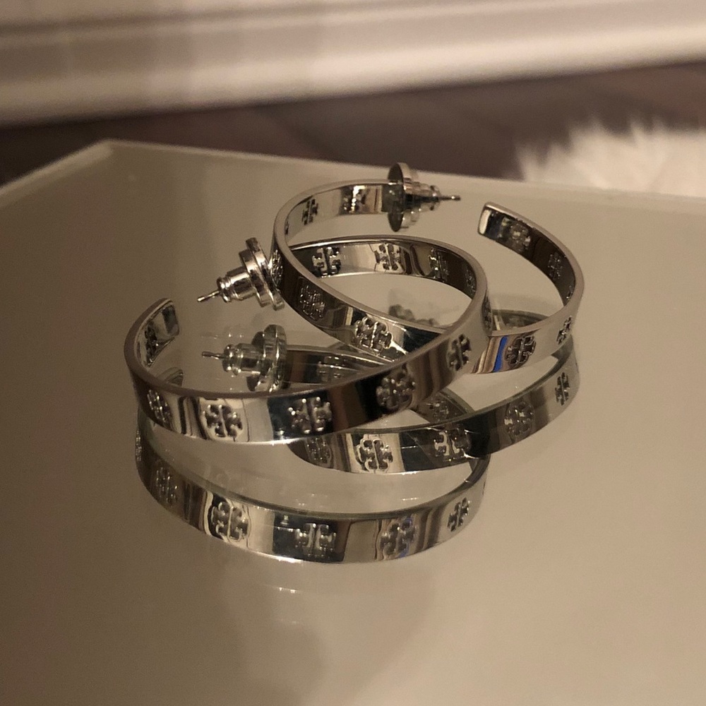 Tory Burch Hoop Silver Earrings